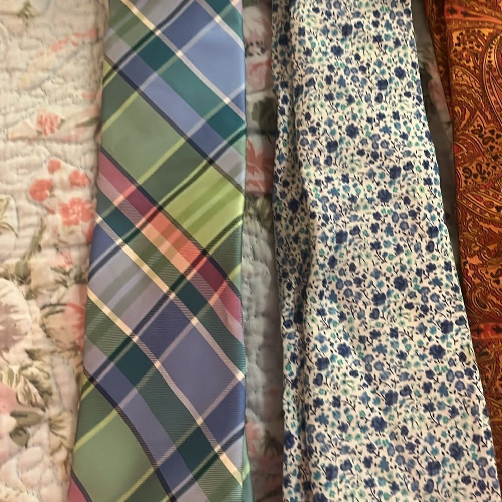 Neck  Ties Collection - Picture 2 of 5